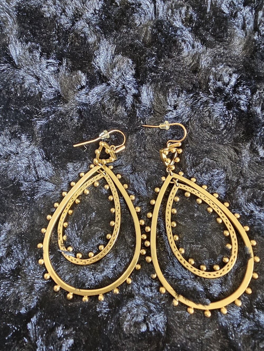Kendra Scott Rumer Open Frame Earrings - Picture 3 of 9